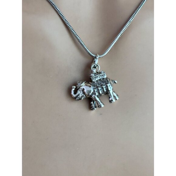 Brighton ELPHY Elephant Pendant Necklace Style: JL0440 retired - Picture 2 of 6